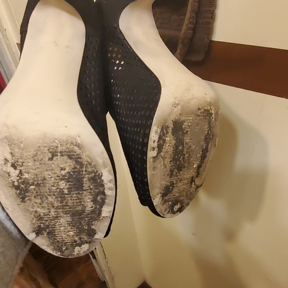 Booties - Picture 4 of 4